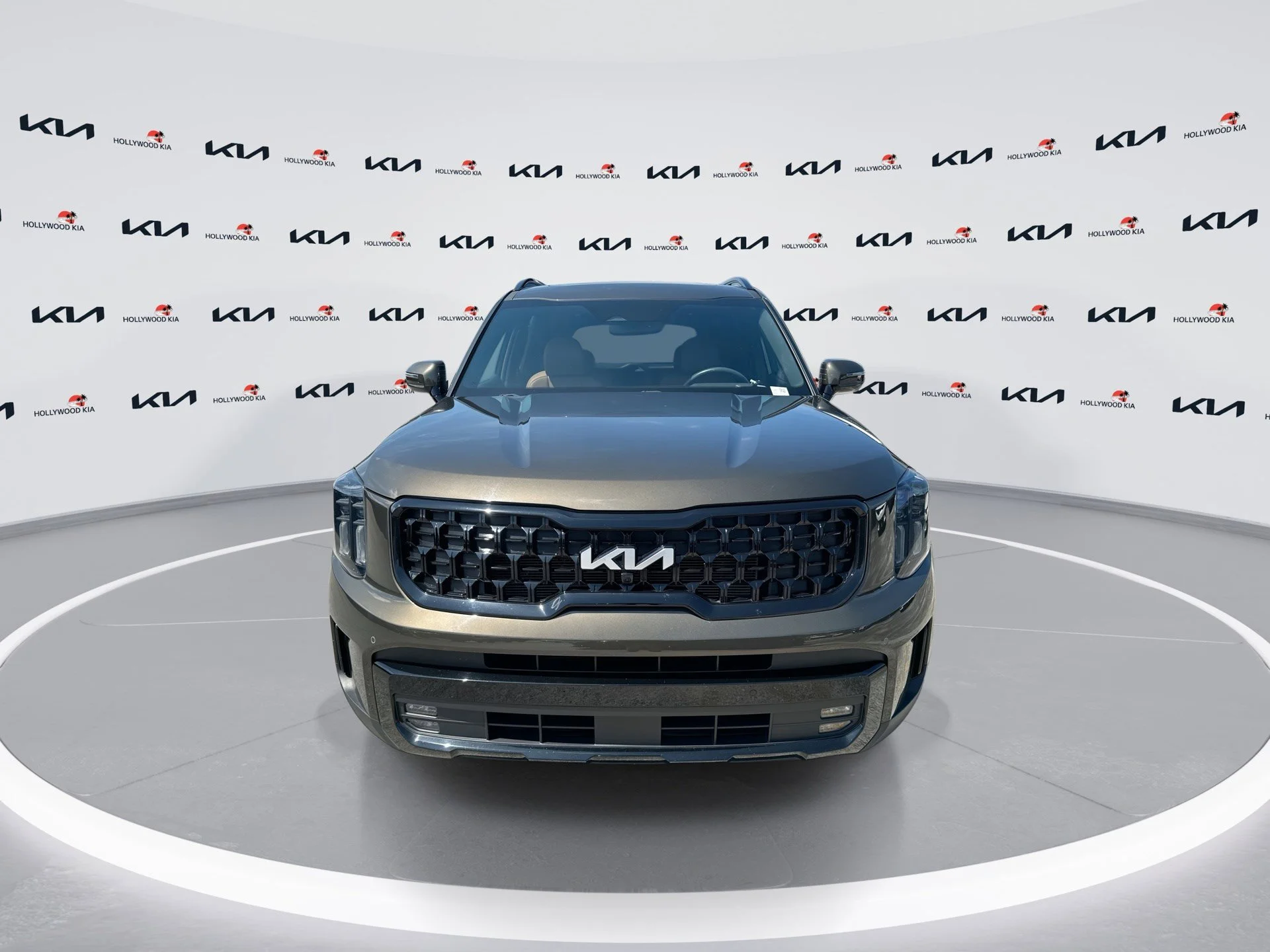 Certified Used 2024 Dark Moss Kia SX X-Pro image 3
