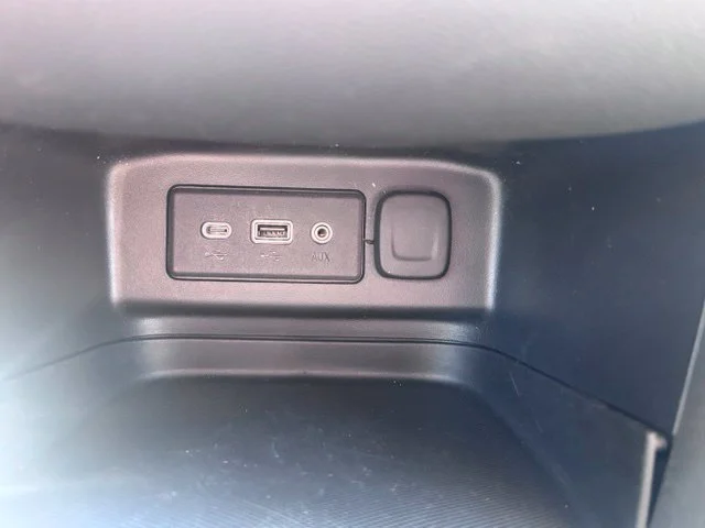 Used 2020 Gray Chevrolet LT image 23