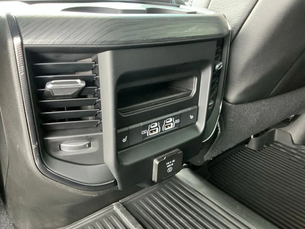 Used 2024 White Ram Power Wagon image 32