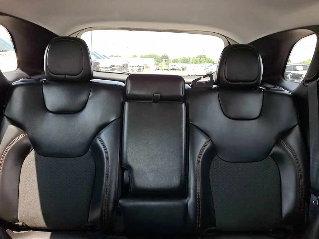 Used 2020 Bright White Clearcoat Jeep Trailhawk image 20