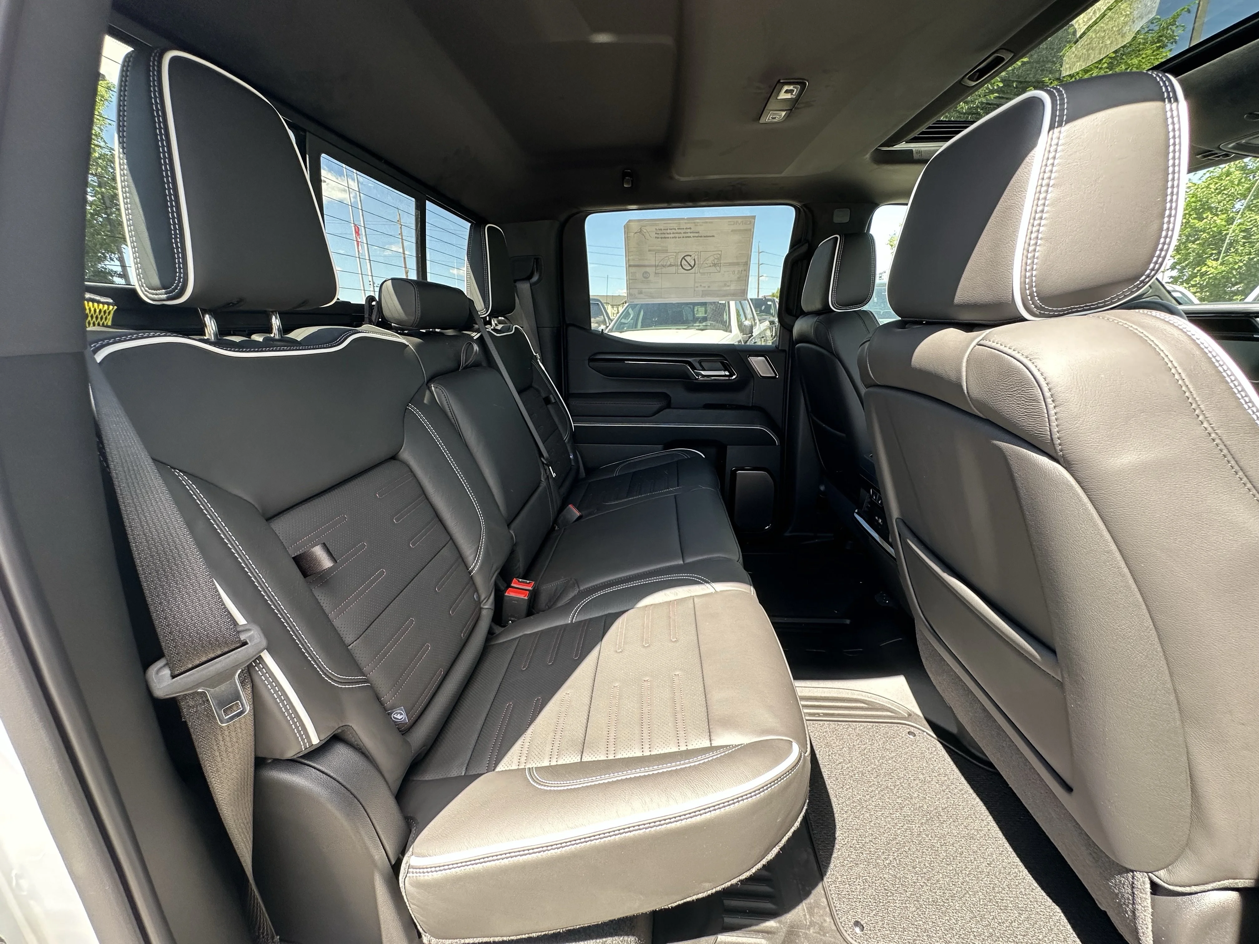 New 2026 Summit White GMC AT4X image 22