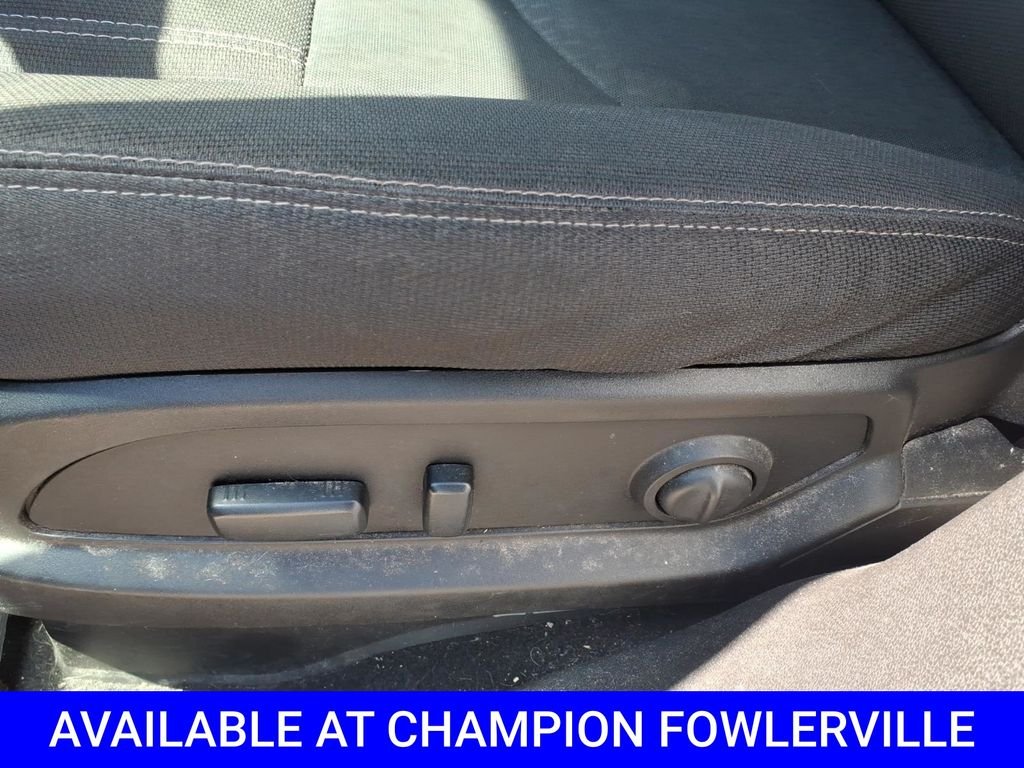 Used 2016 Black GMC SLE-2 image 13