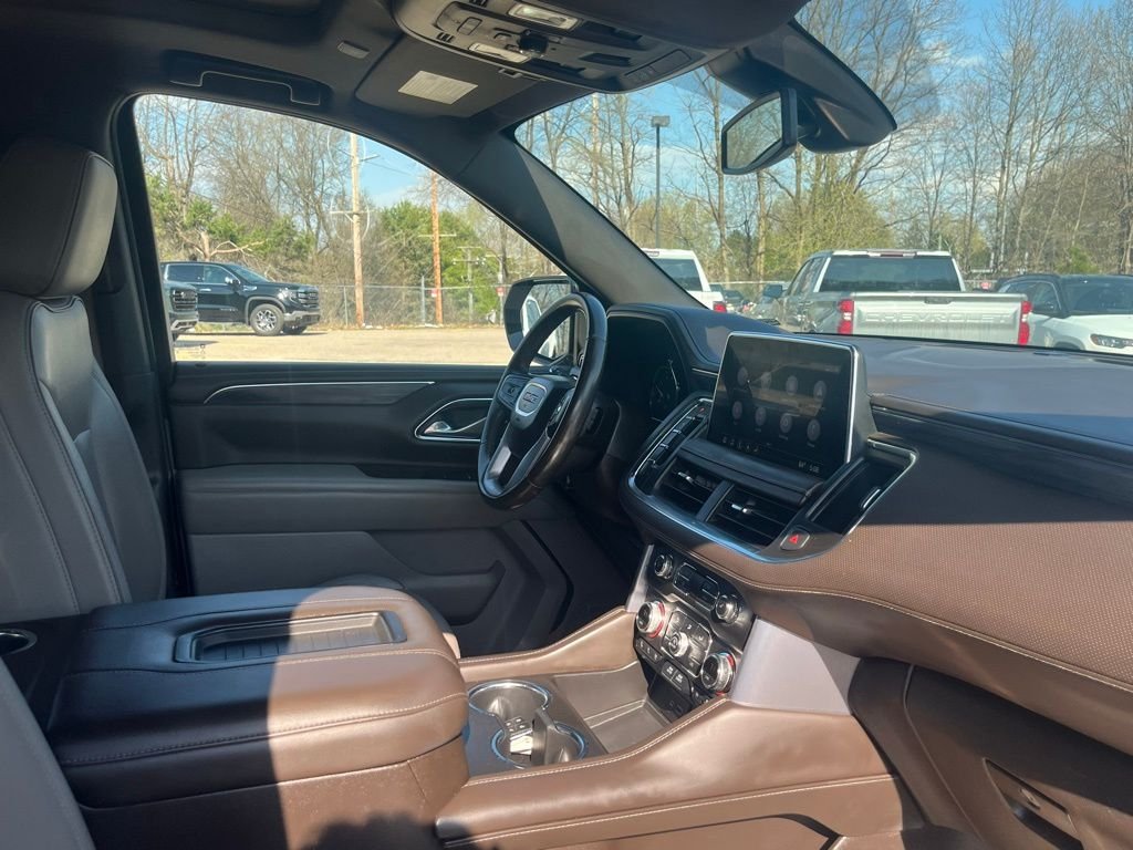 Used 2021 White Frost GMC SLT image 38