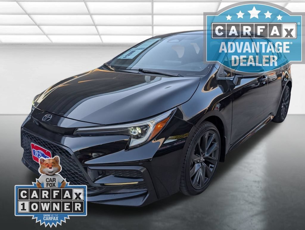 Used 2025  Toyota SE image 24