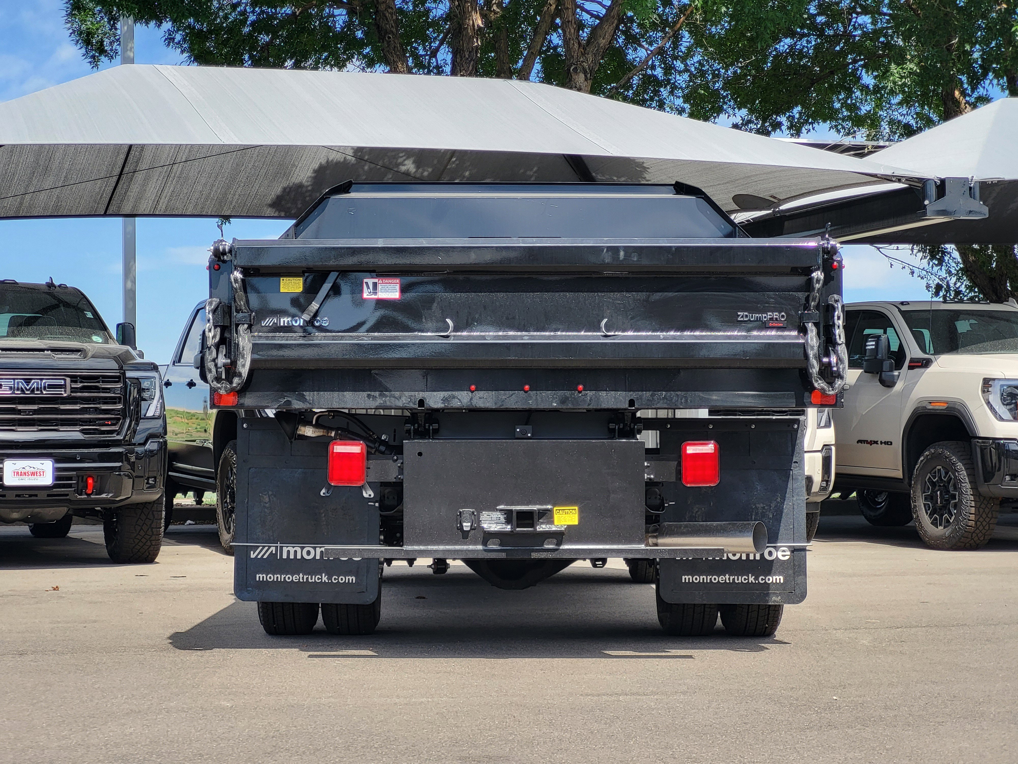 New 2026 Summit White GMC Pro image 6