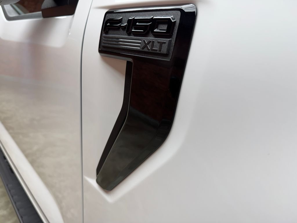 New 2026 White Ford XLT image 7