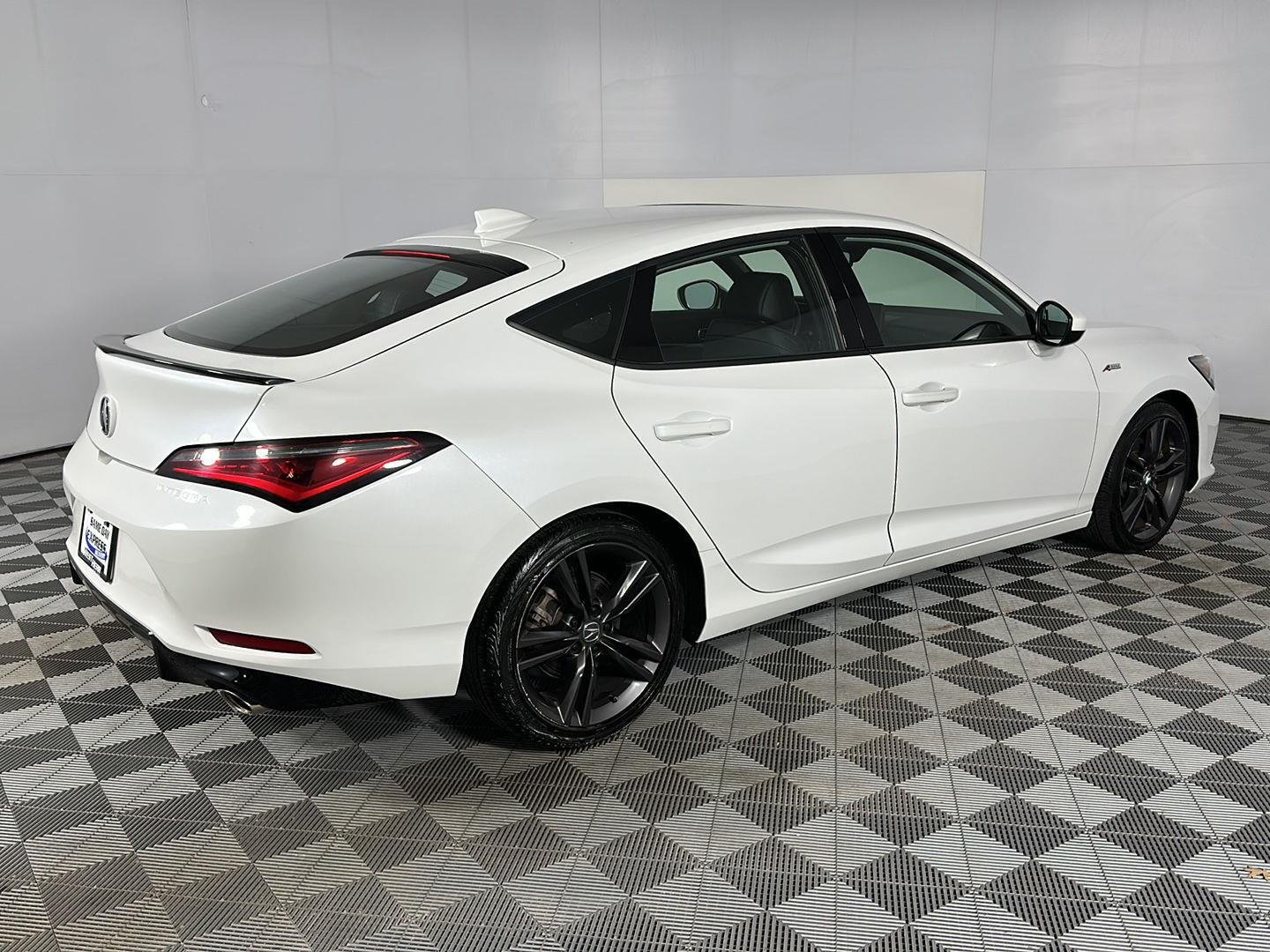 Used 2023 Platinum White Pearl Acura w/A-SPEC image 25
