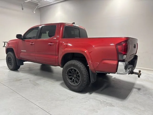 Used 2019 Red Toyota SR5 image 8