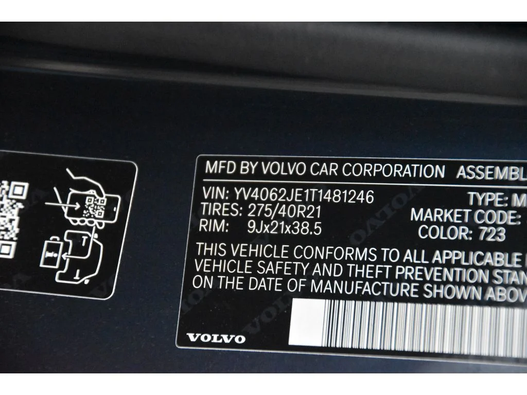 Used 2026 Denim Blue Metallic Volvo Plus image 36