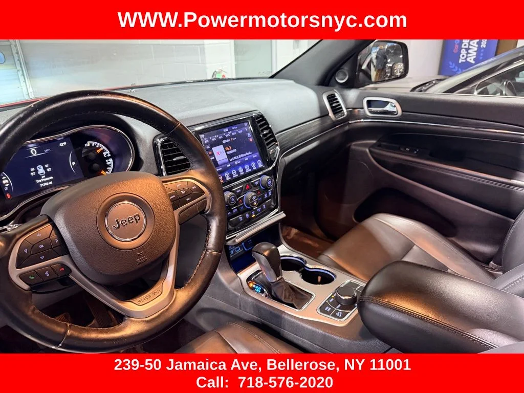 Used 2019 Red Jeep Limited image 23