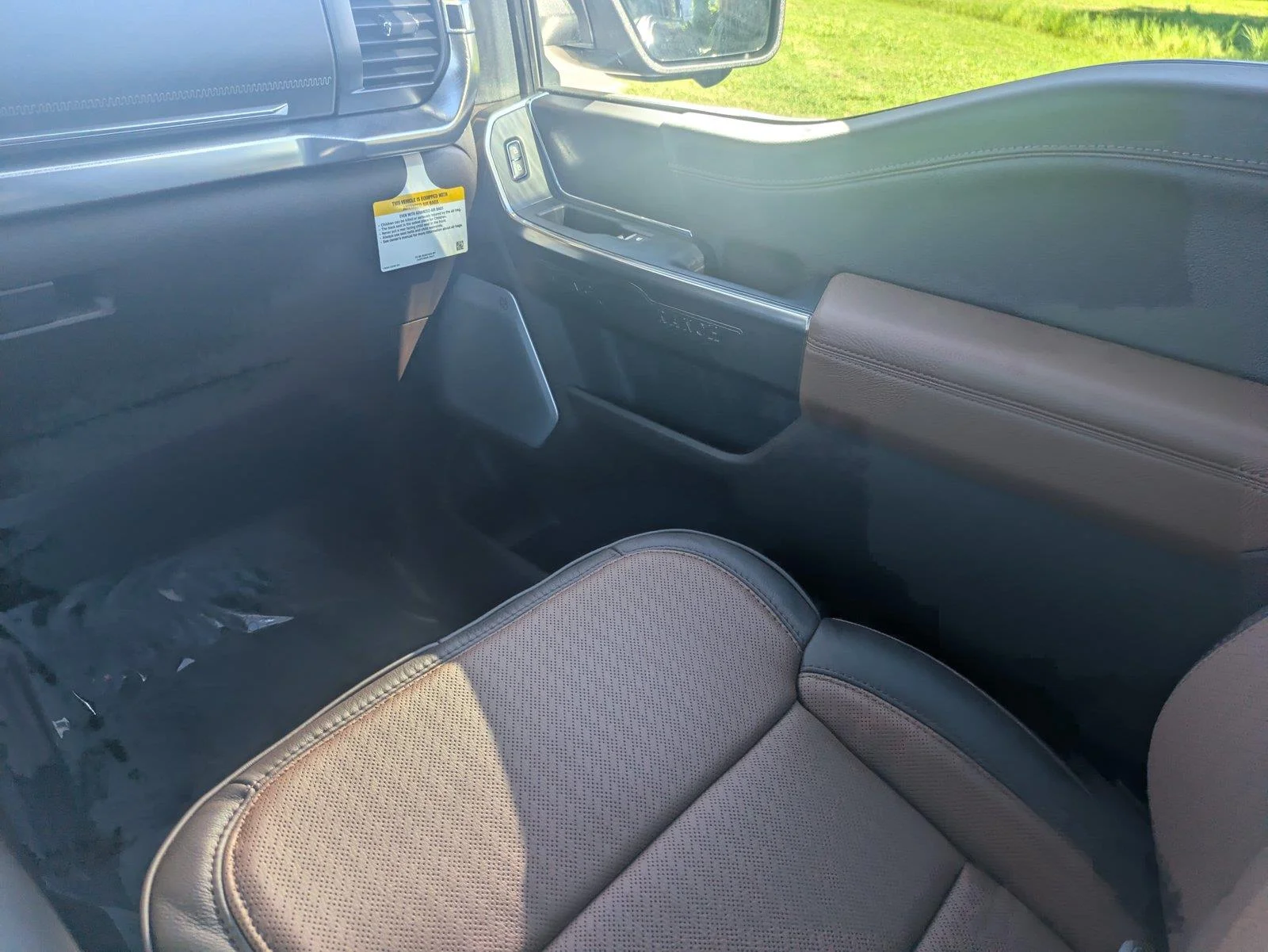 New 2026 Agate Black Metallic Ford King Ranch image 19