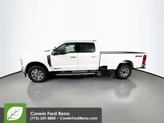 New 2026 Star White Metallic Tri-Coat Ford Lariat image 4