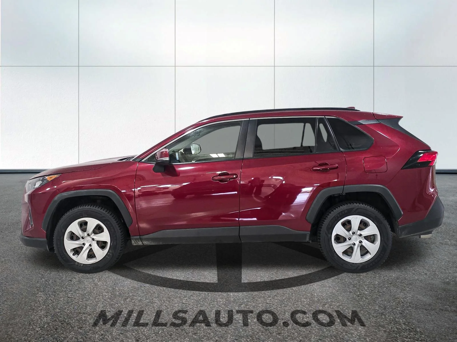 Certified Used 2019 Pearl Toyota LE image 3