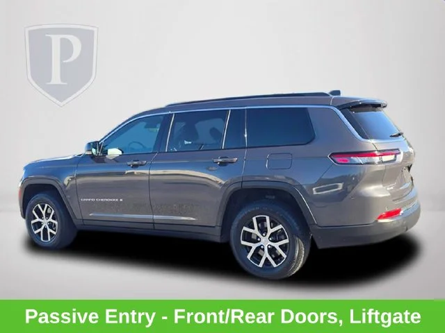Certified Used 2024 Gray Jeep Limited image 11