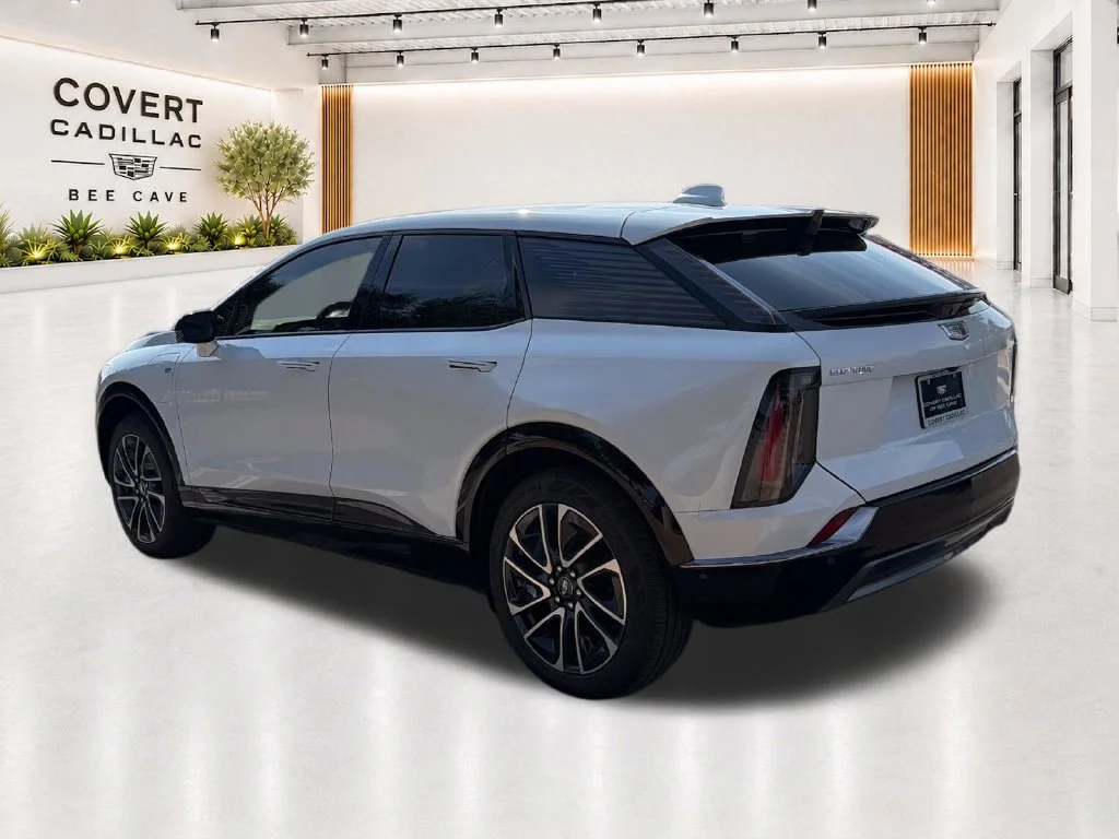 2027 Cadillac OPTIQ Premium Sport - Photo 10
