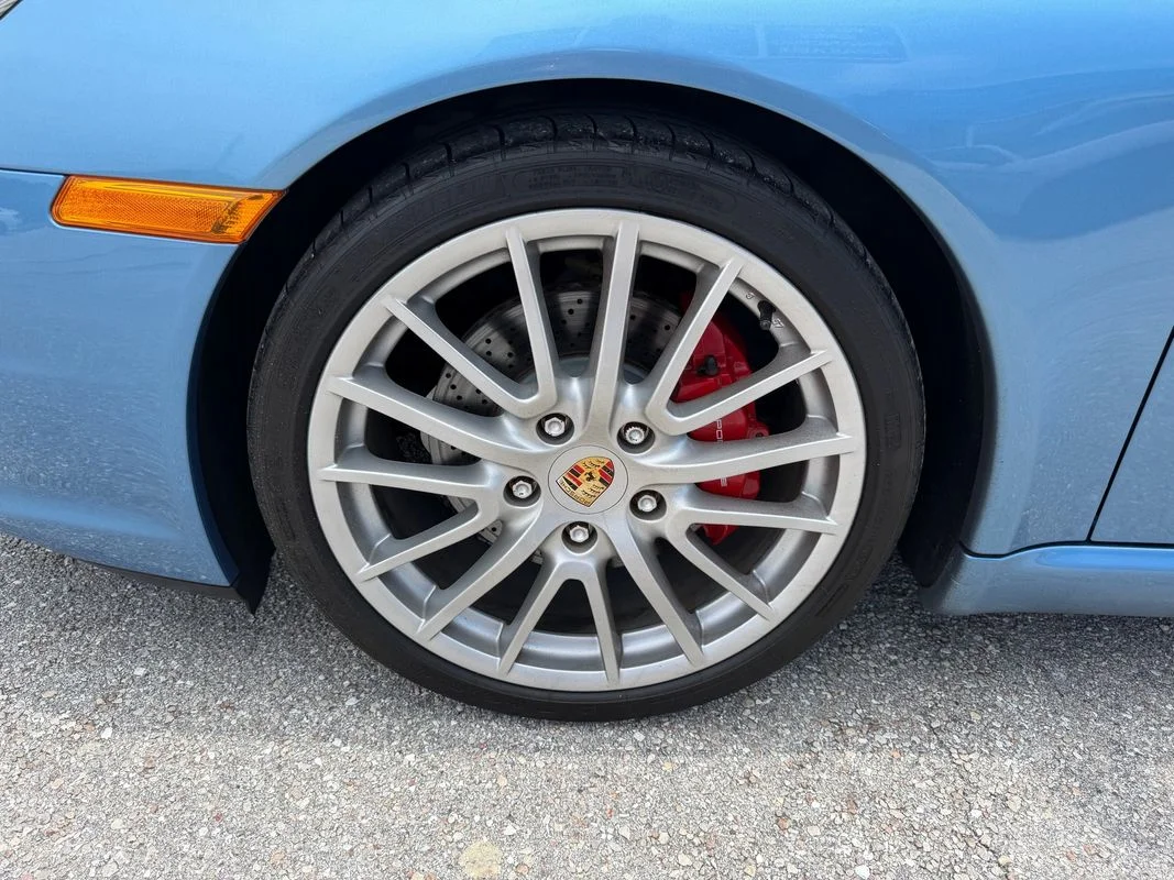 Used 2006 Blue Porsche Club Coupe image 14
