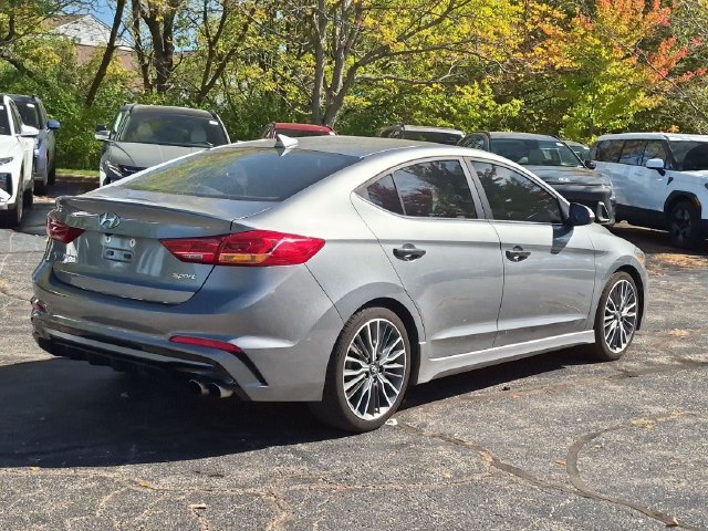 Used 2018 Gray Hyundai Sport image 7