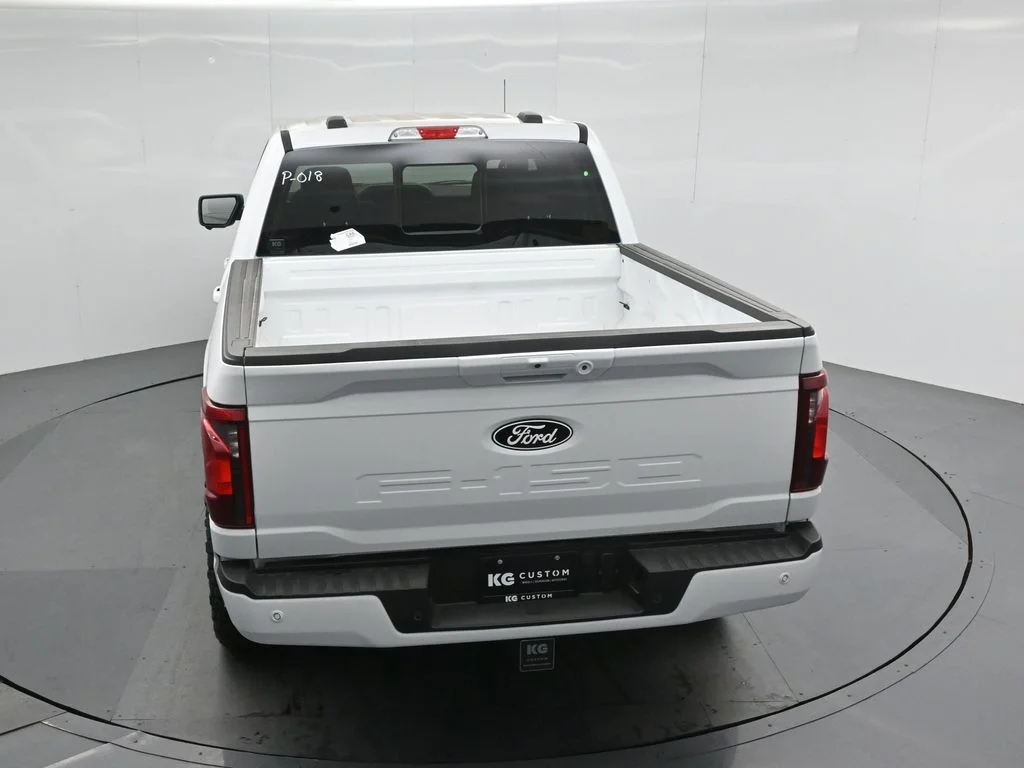 New 2026 White Ford XLT image 39