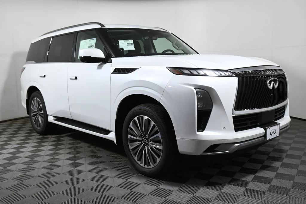 2026 INFINITI QX80 Luxe - Photo 8