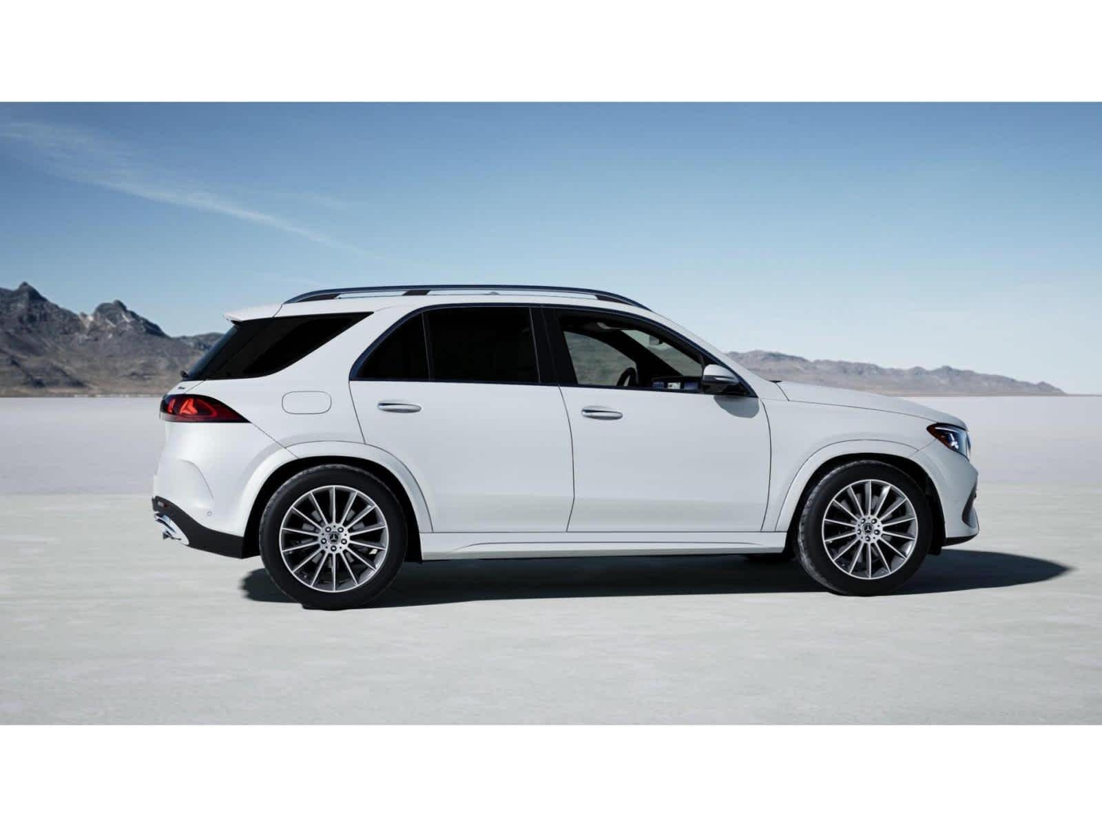New 2027 MANUFAKTUR Moonlight White Metallic Mercedes-Benz GLE 450 image 16