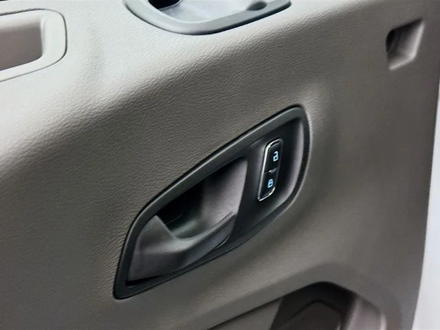 2026 Ford Transit Van Base - Photo 17