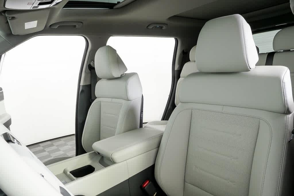 New 2026 Ecotronic Gray Hyundai Limited image 53