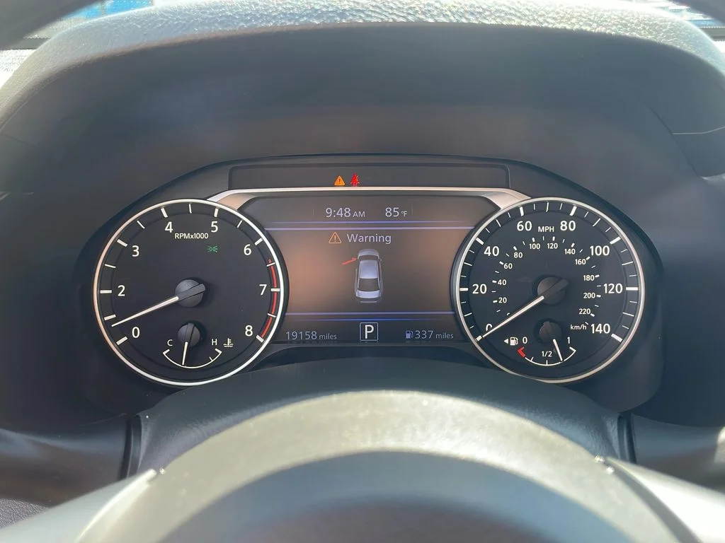 2025 Nissan Altima SV - Photo 16