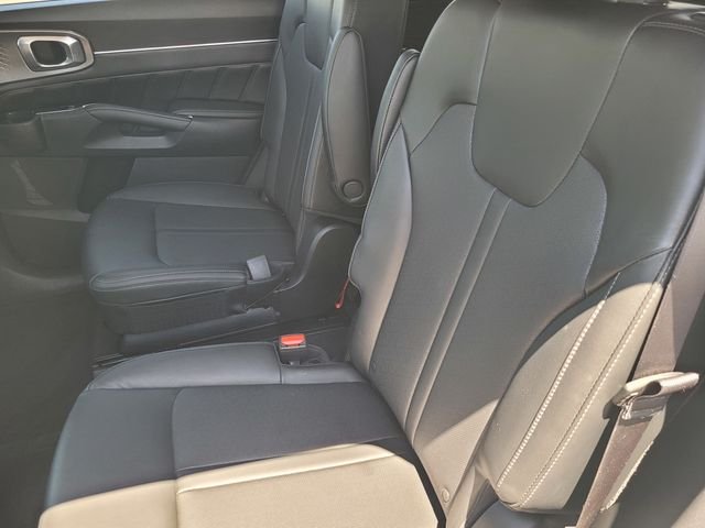 Used 2021 Beige Kia SX image 15