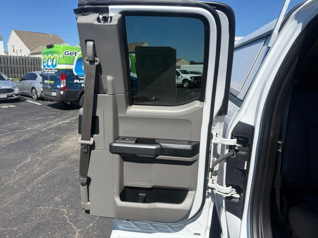 Used 2018 White Ford XLT image 63