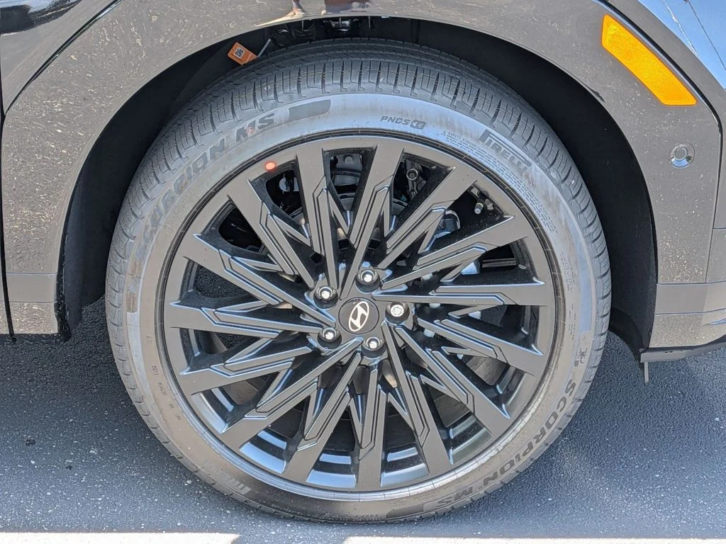 New 2026 Black Hyundai Calligraphy image 9