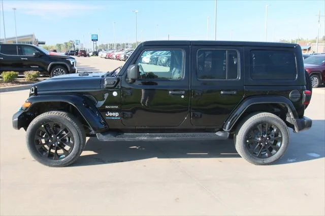 New 2023 Black Clear-Coat Exterior Paint Jeep Sahara 4xe image 6