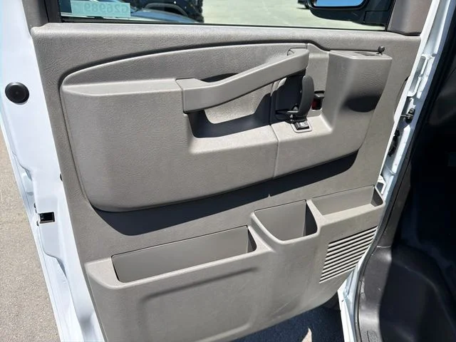 New 2026 White GMC Work Van image 15