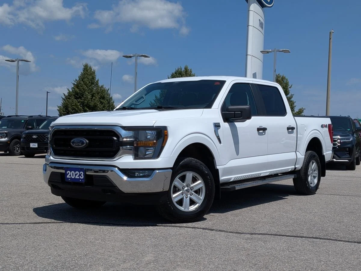 Used 2023 White Ford XLT image 1