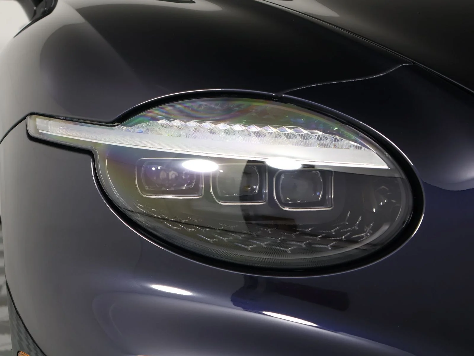 New 2026 Dark Sapphire Bentley GTC S image 13