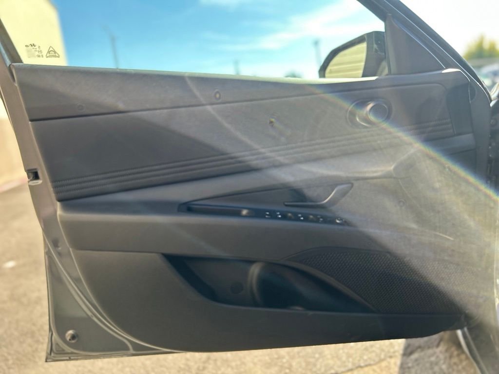 2026 Hyundai Elantra SEL Sport - Photo 19