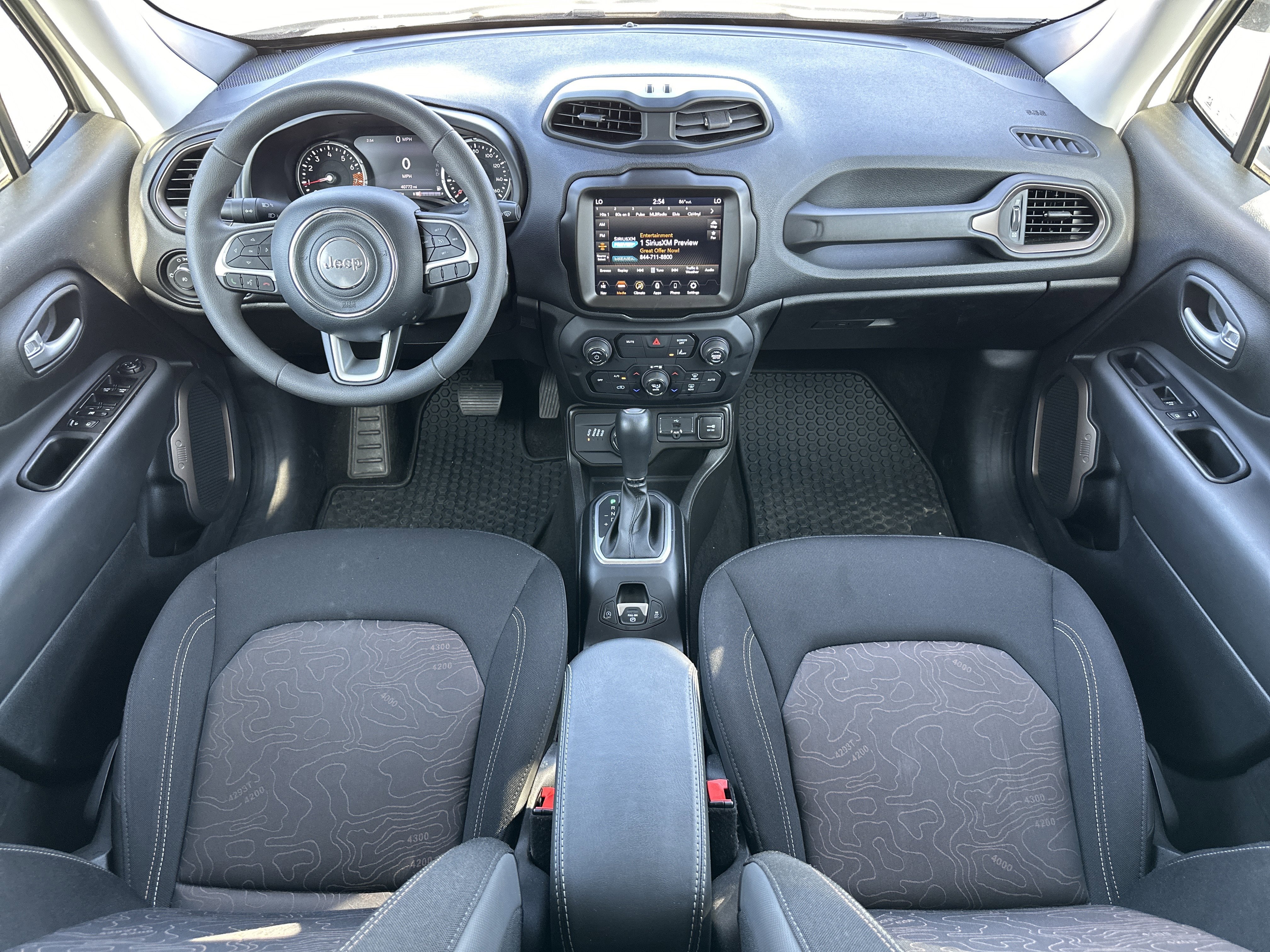 Used 2023 Alpine White Clearcoat Jeep Upland image 22
