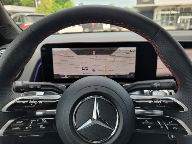 2025 Mercedes-Benz GLB Base - Photo 47