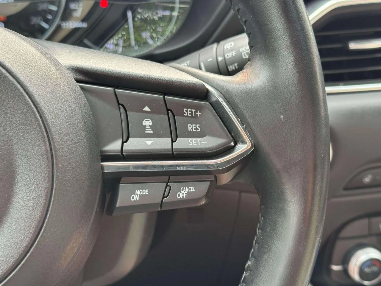 Used 2019 Machine Gray Metallic Mazda Grand Touring Reserve image 28