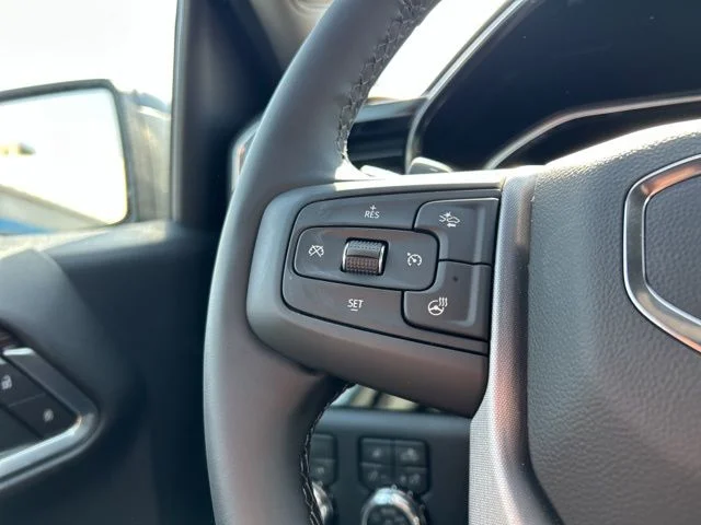 New 2026 Onyx Black GMC Elevation image 75