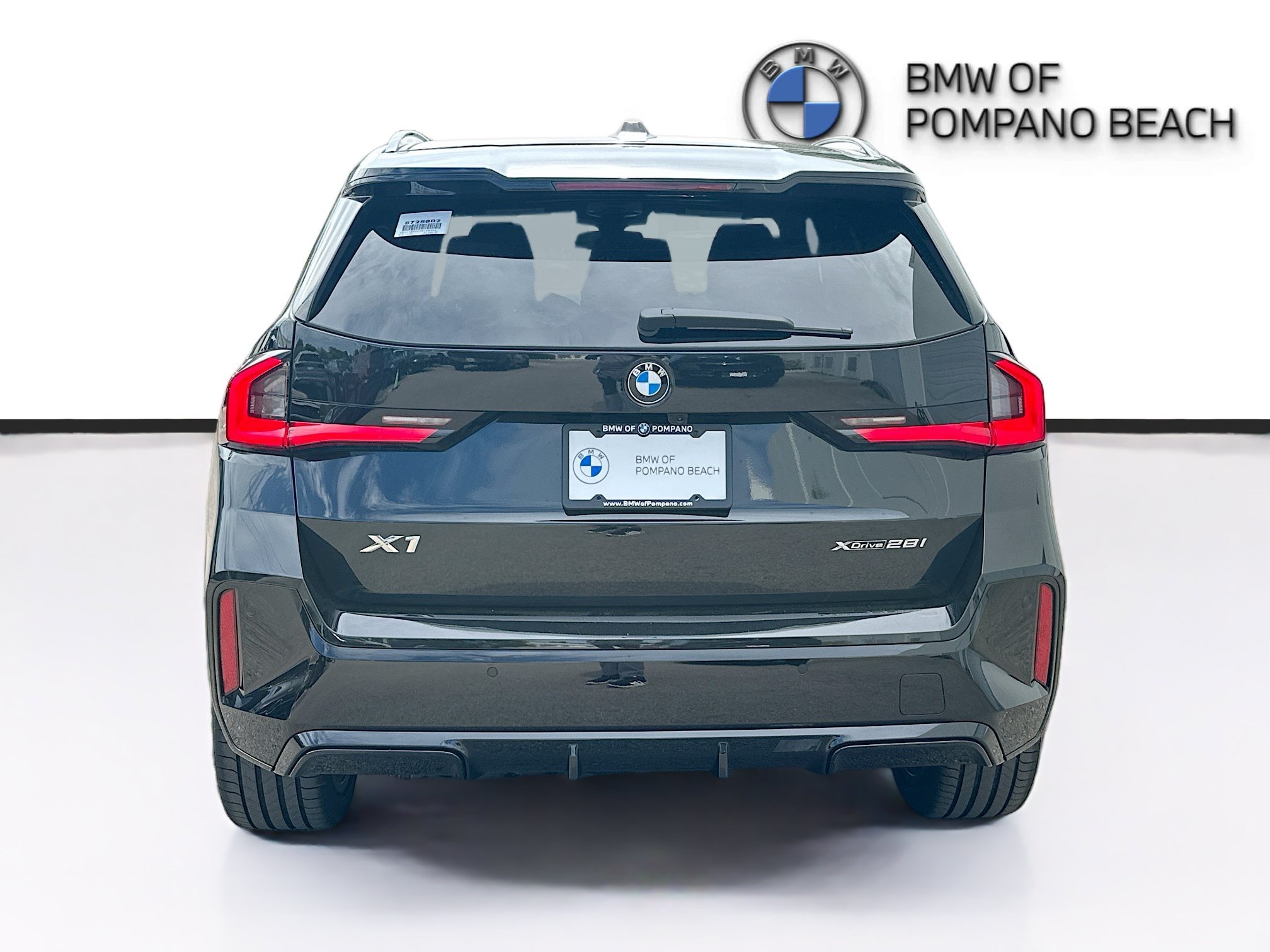 New 2026 Black Sapphire Metallic BMW xDrive28i image 5