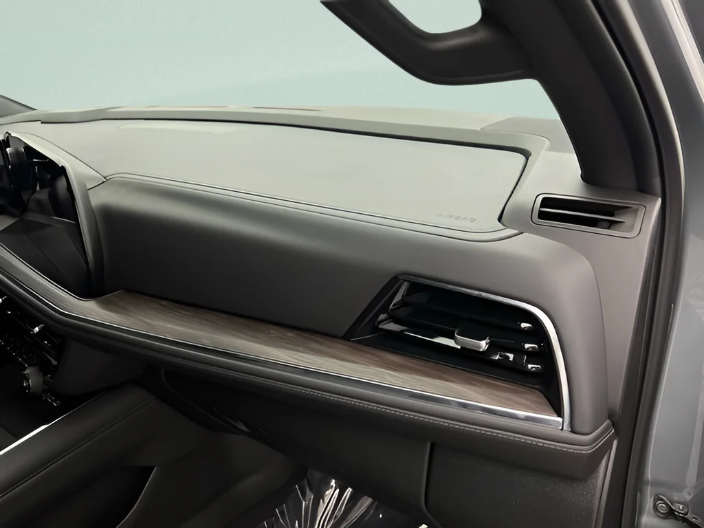 Used 2025 Sterling Gray Metallic Chevrolet Z71 image 14