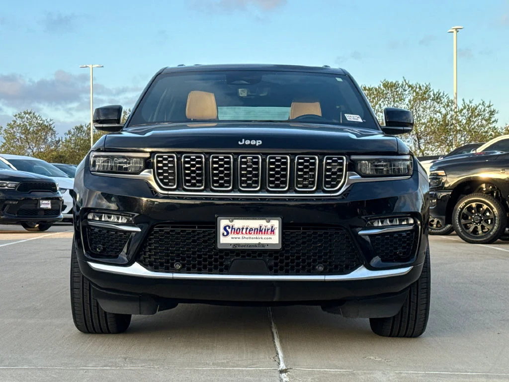 Used 2024 Black Jeep Summit image 2