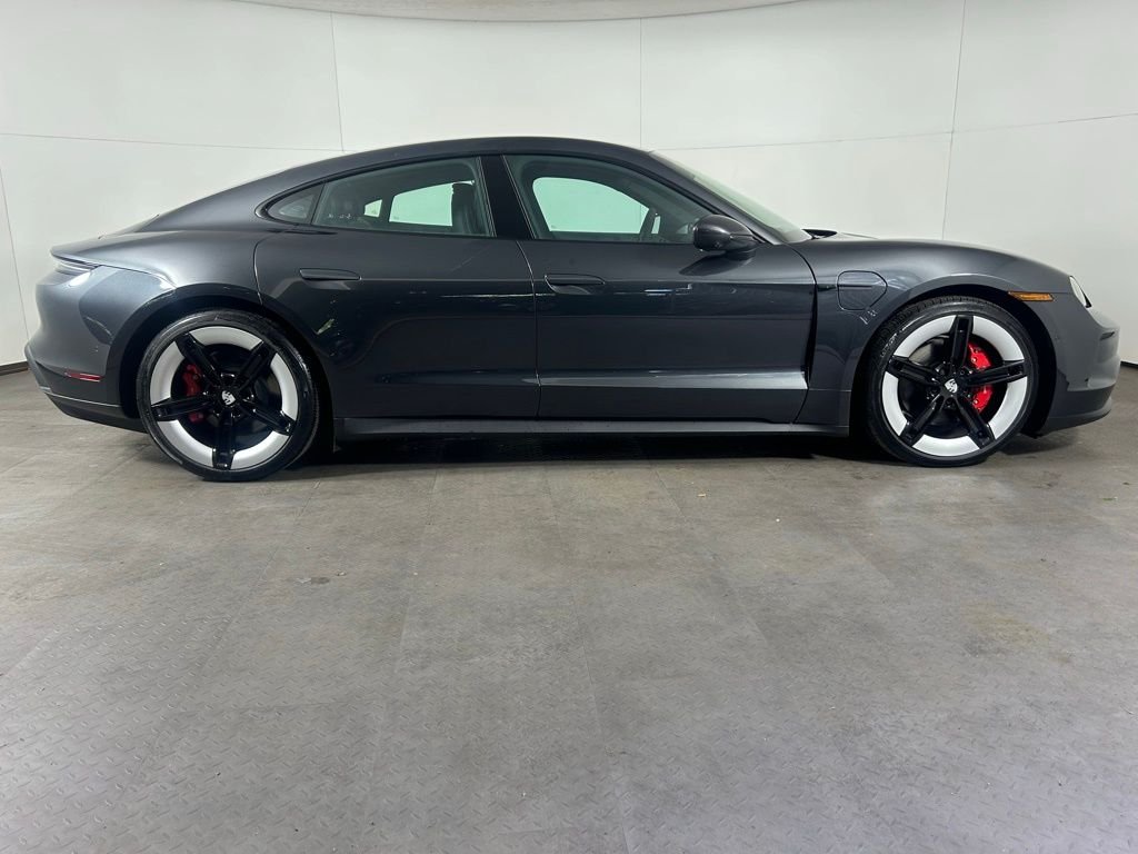 2025 Porsche Taycan S - Photo 8