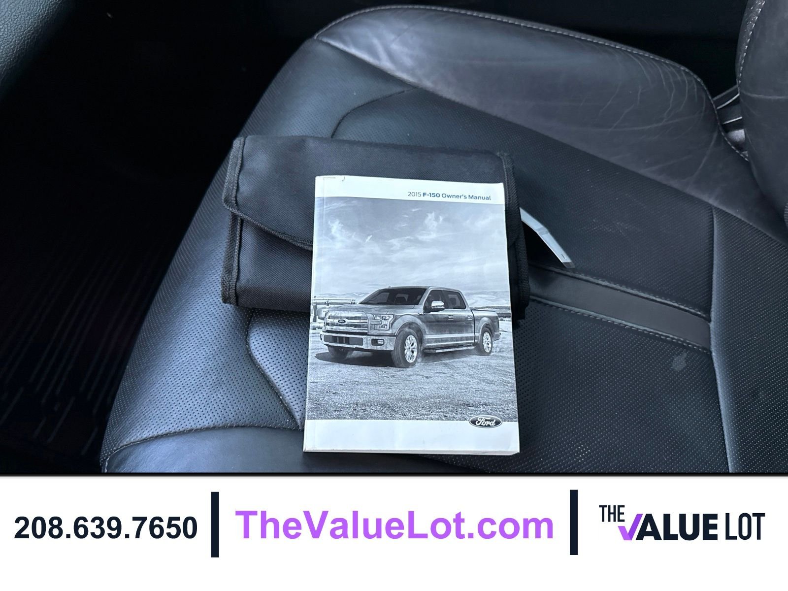 Used 2015  Ford Platinum image 28