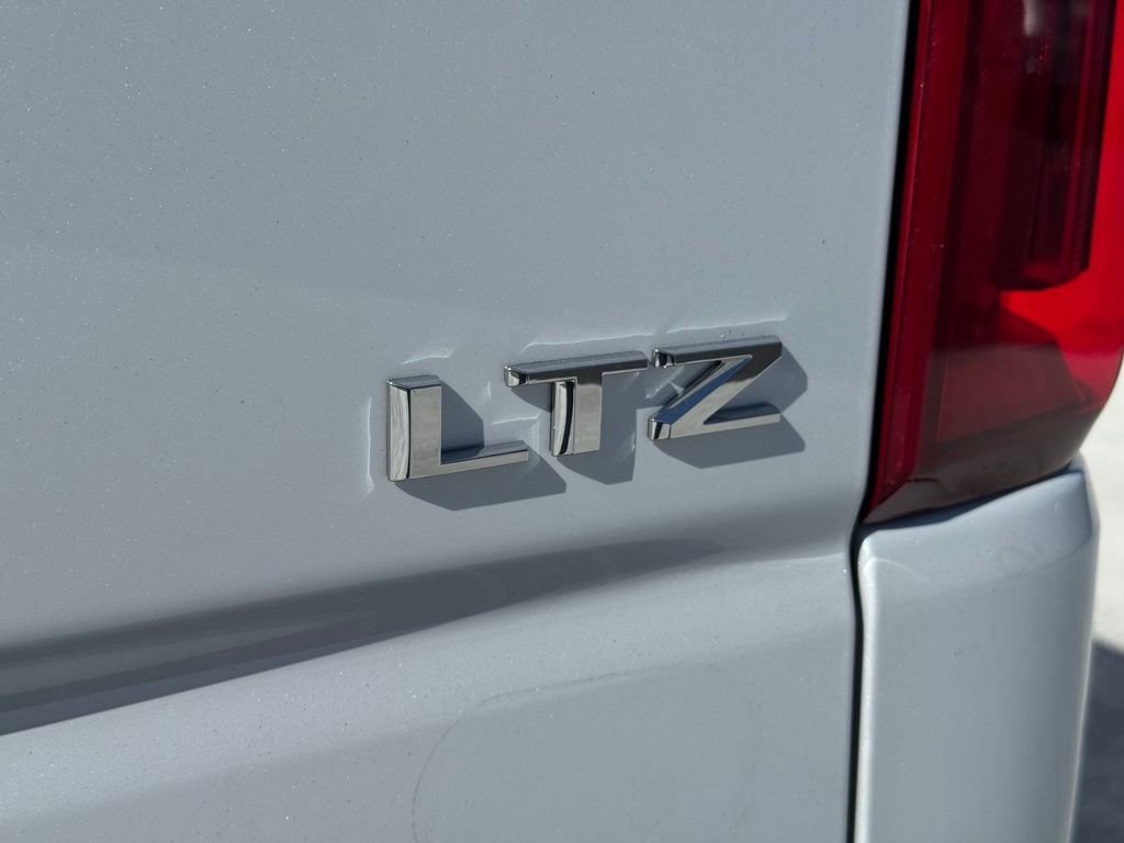 2026 Chevrolet Silverado 1500 LTZ - Photo 15