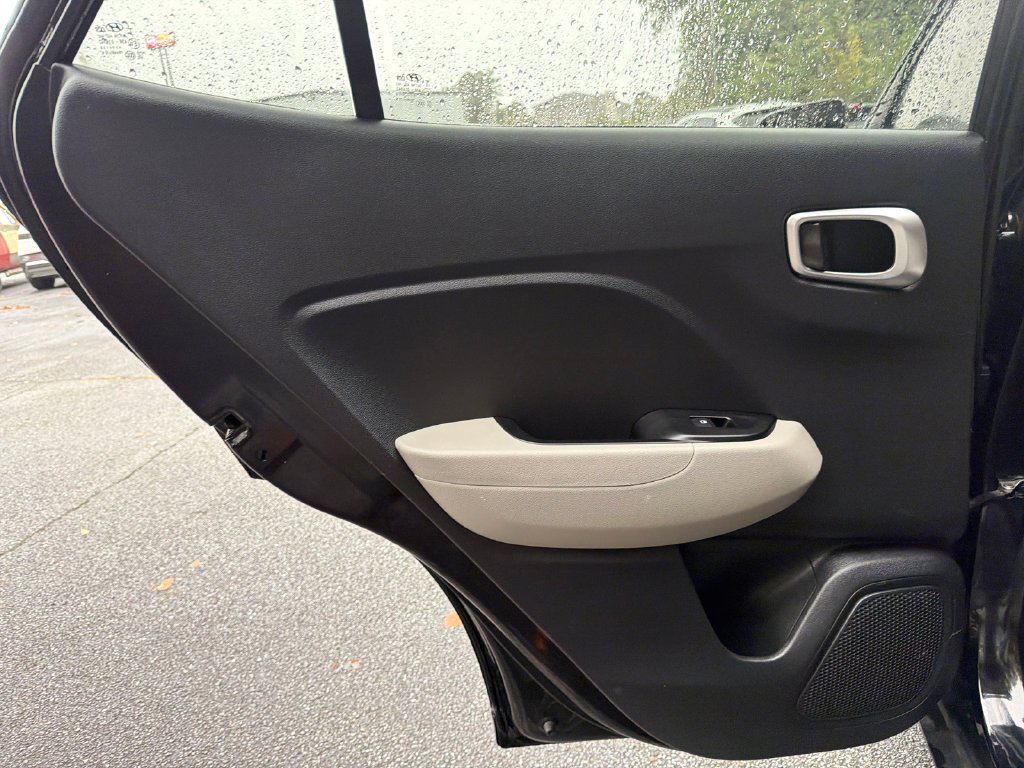 2022 Hyundai Venue SEL - Photo 21