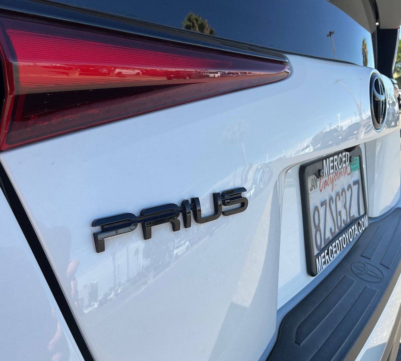 Used 2022 White Toyota Nightshade image 9