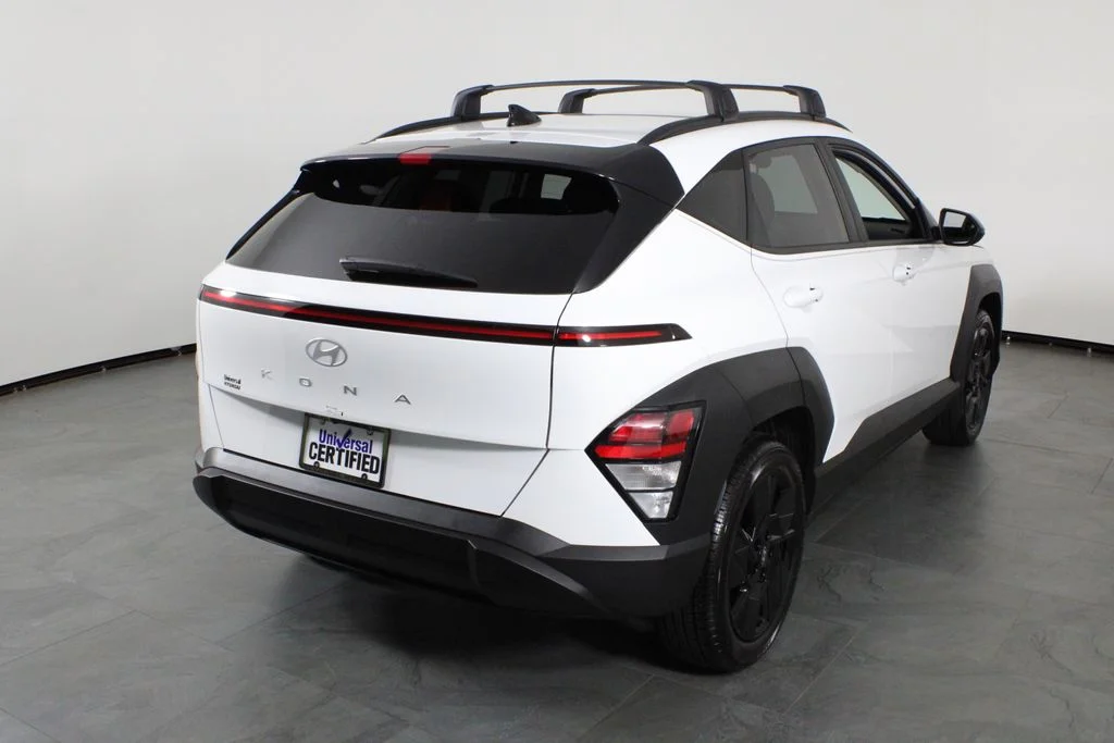 Used 2026 White Hyundai SEL Sport image 4