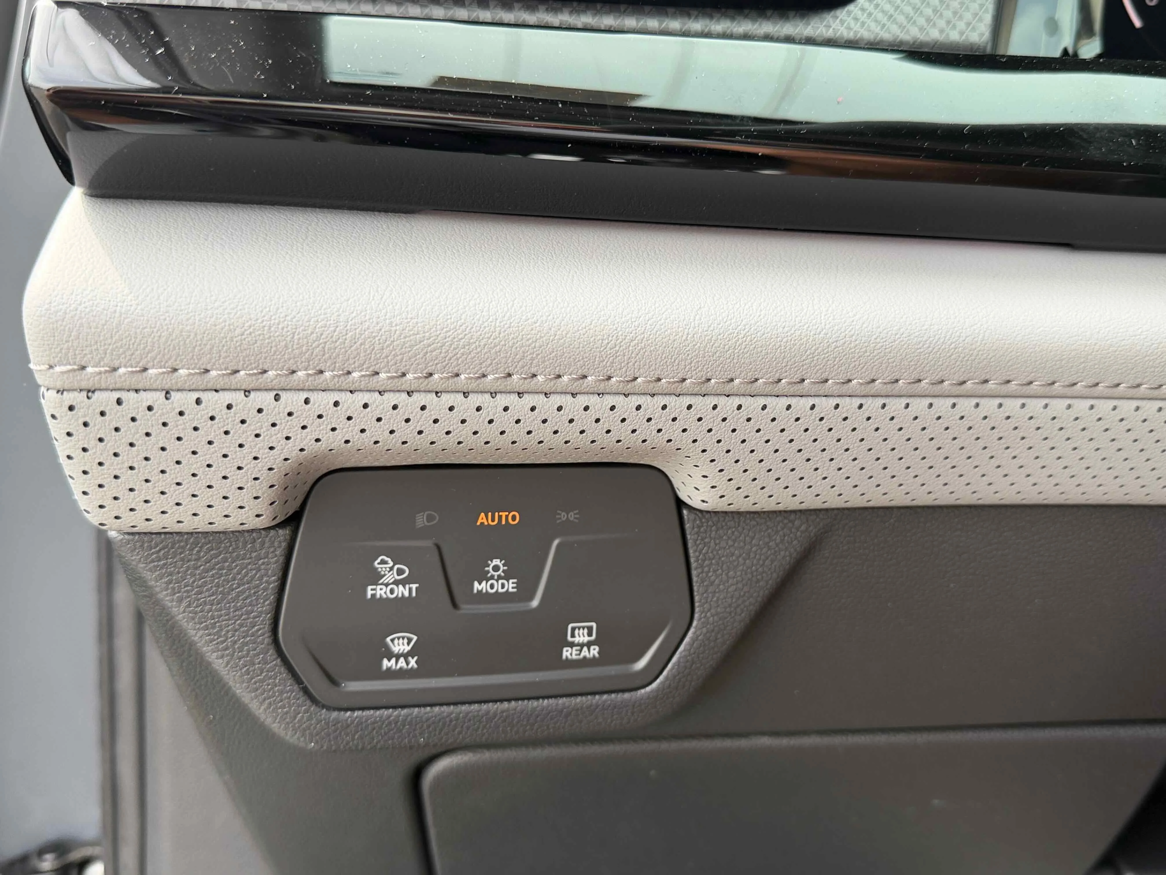 New 2026 Gray Volkswagen 2.0T Peak Edition image 26