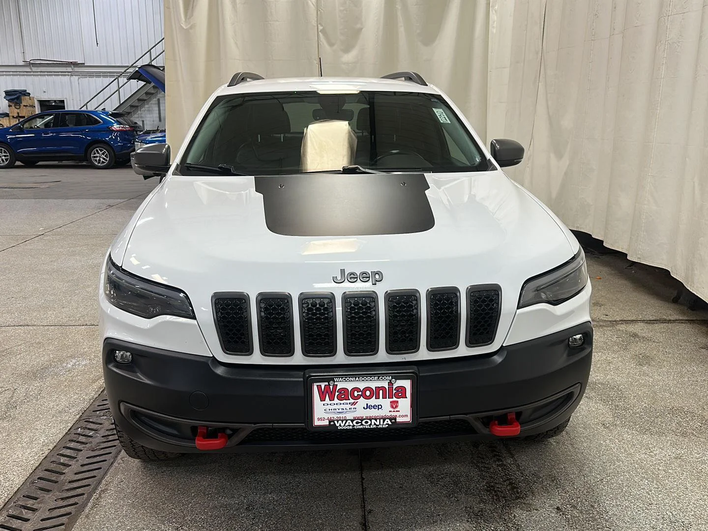 Used 2020 Bright White Clearcoat Jeep Trailhawk image 8
